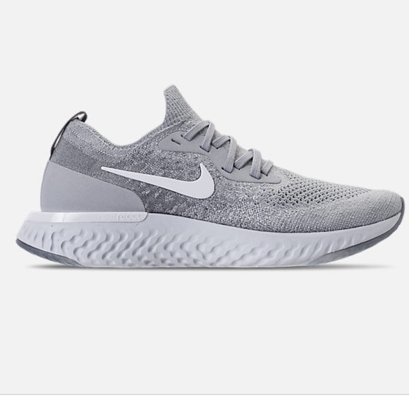 Women’s Nike epic react flyknit - Picture 2 of 2
